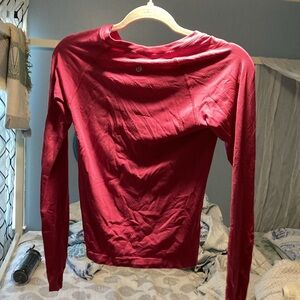FREE SHIPPING - Lululemon vibrant pink long sleeve shirt
